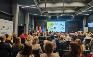 Kiedy sukces boli innych bardziej niż porażka – czyli o hejcie w biznesie. Tekst dla WPROST
