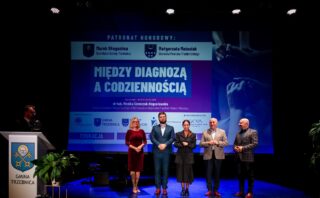 Debata o przyszłości edukacji w MEN. Ilona Adamska o potrzebie reagowania na hejt i przemoc rówieśniczą